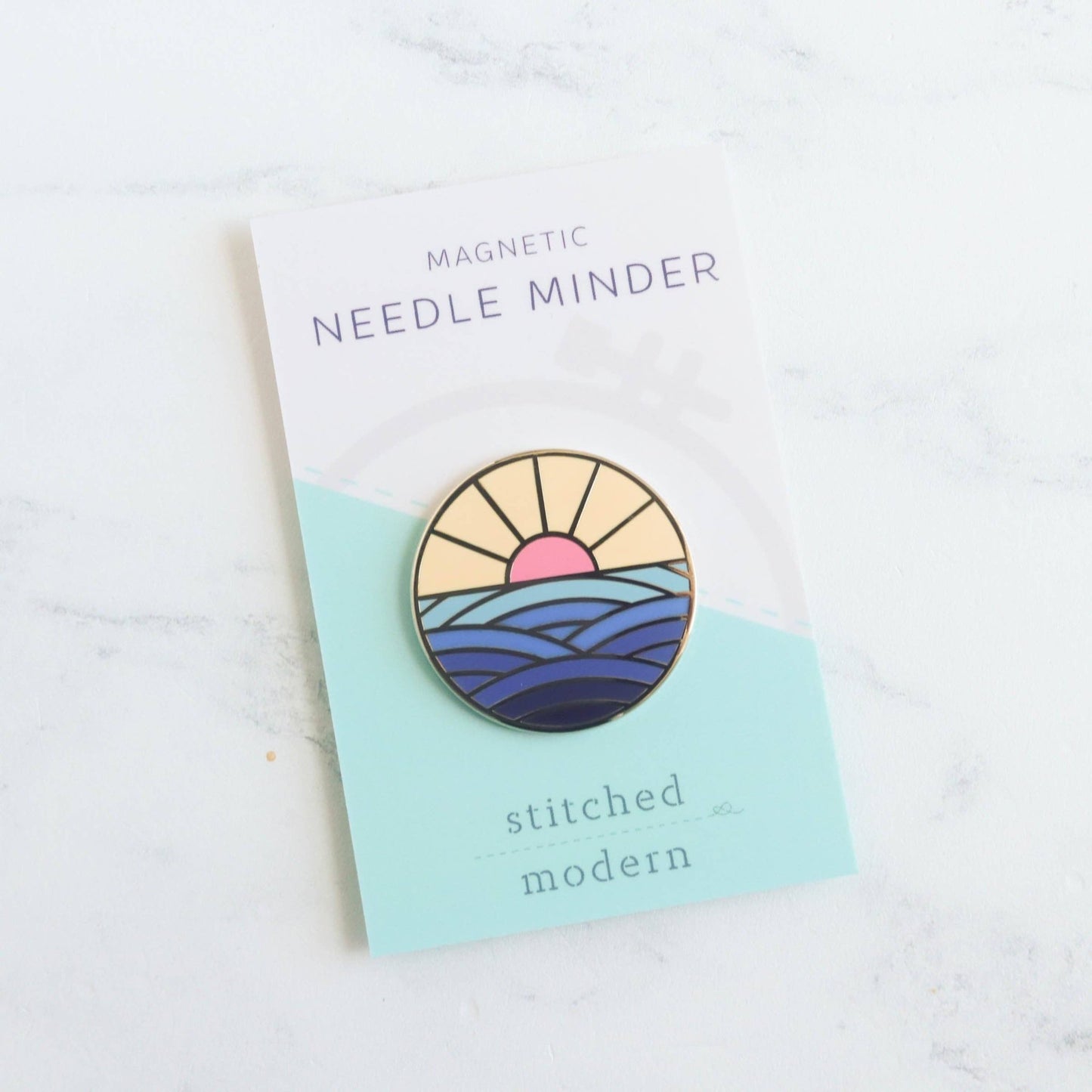Pink Horizon Magnetic Needle Minder - homesewn