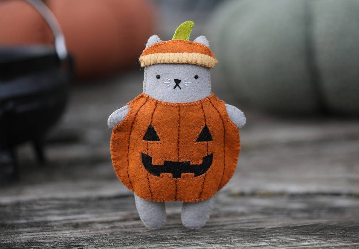 Pumpkin Cat Felt Doll Kit - homesewn