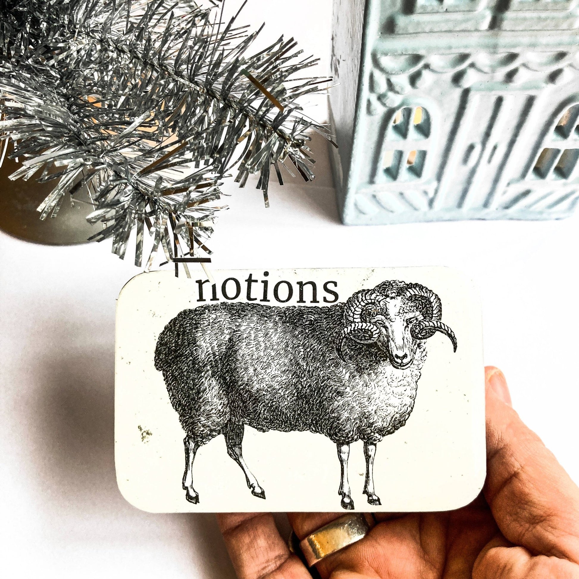 Ram notions tin - homesewn