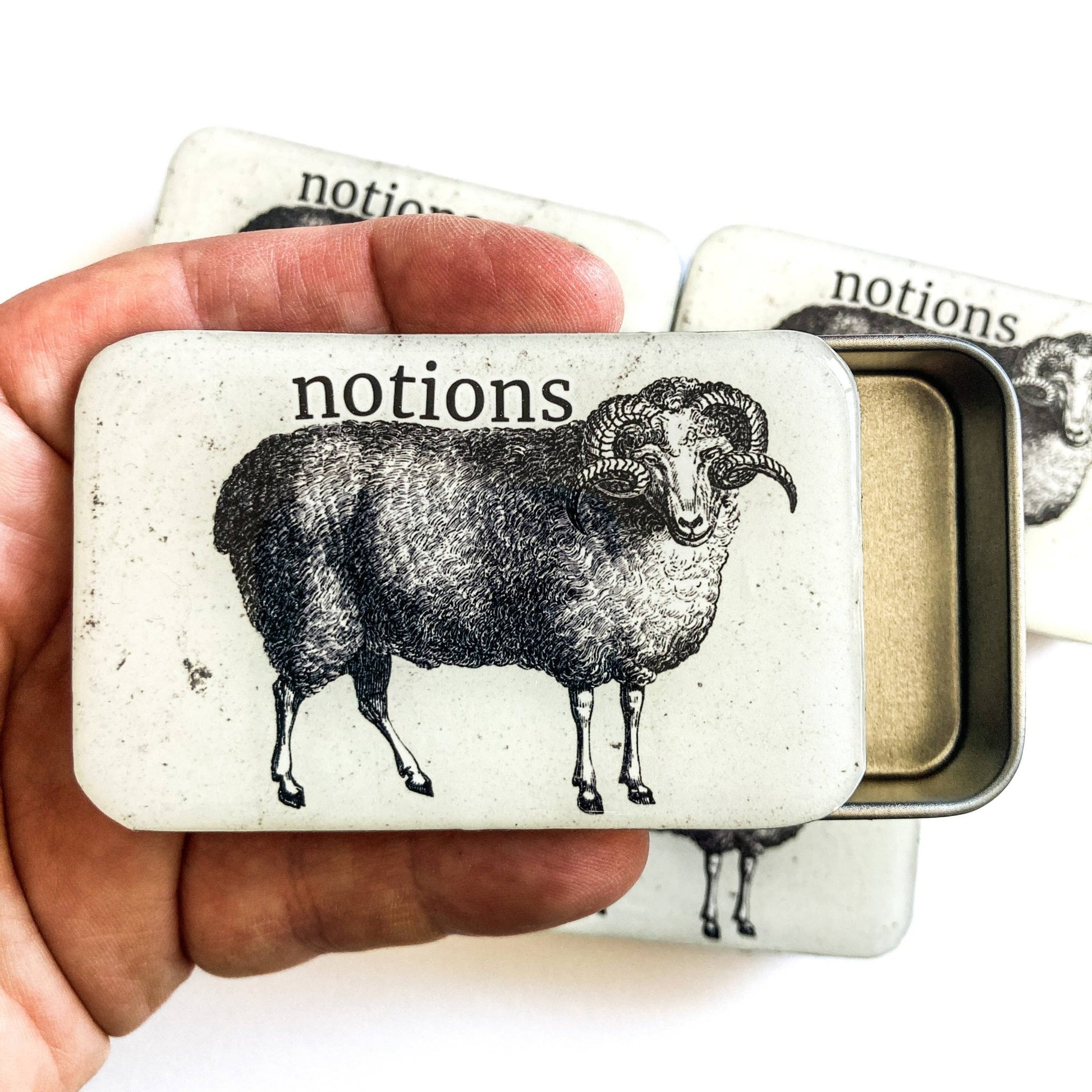 Ram notions tin - homesewn