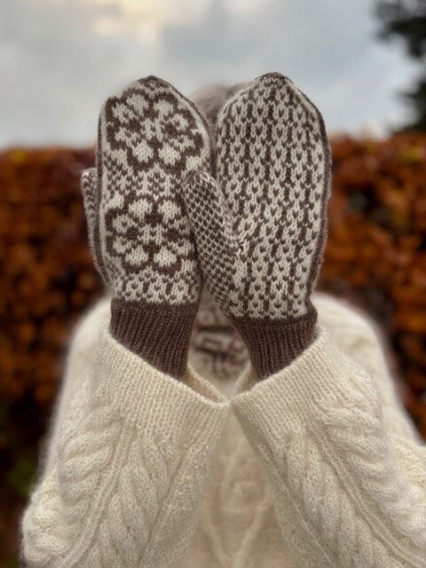 MGL OPSKRIFT Gaby Mittens, knitting pattern Knitting patterns Inge - Lis Holst