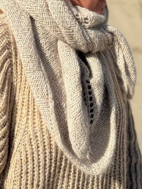Luna Shawl, No 1 + silk mohair knitting kit