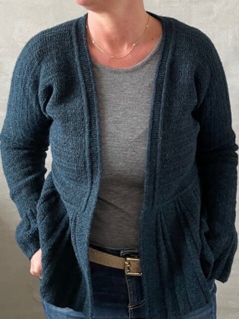 Plissé Jacket by Hanne Falkenberg, No 20 knitting kit