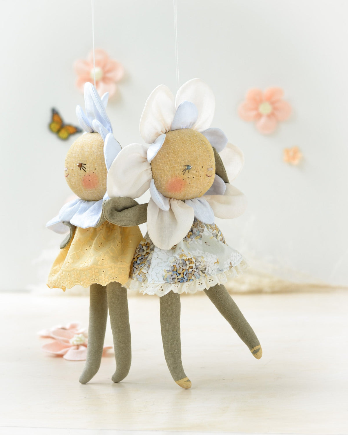 Sewing Pattern - Flower doll + 2 outfits