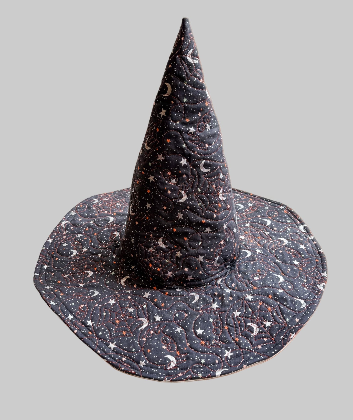 Sewing for private group - Witch hat - homesewn