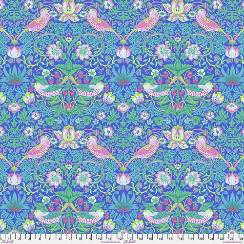 Strawberry Thief - Blue || Kaffe x Morris & Co. - homesewn