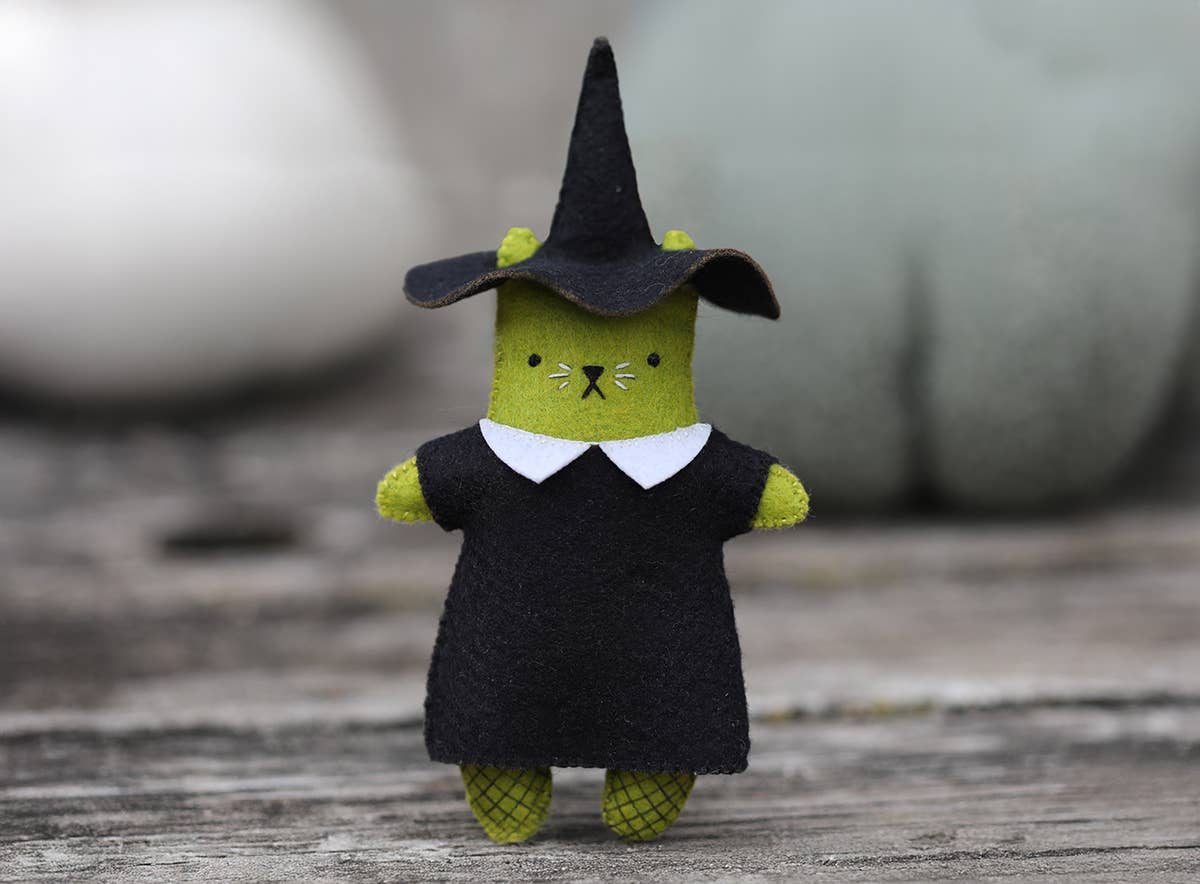 Witch Cat Felt Doll Kit - homesewn