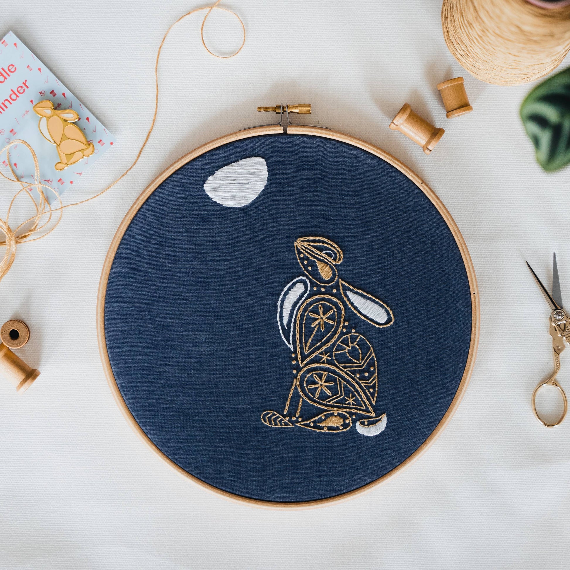 Moon Gazing Hare Embroidery Kit - homesewn