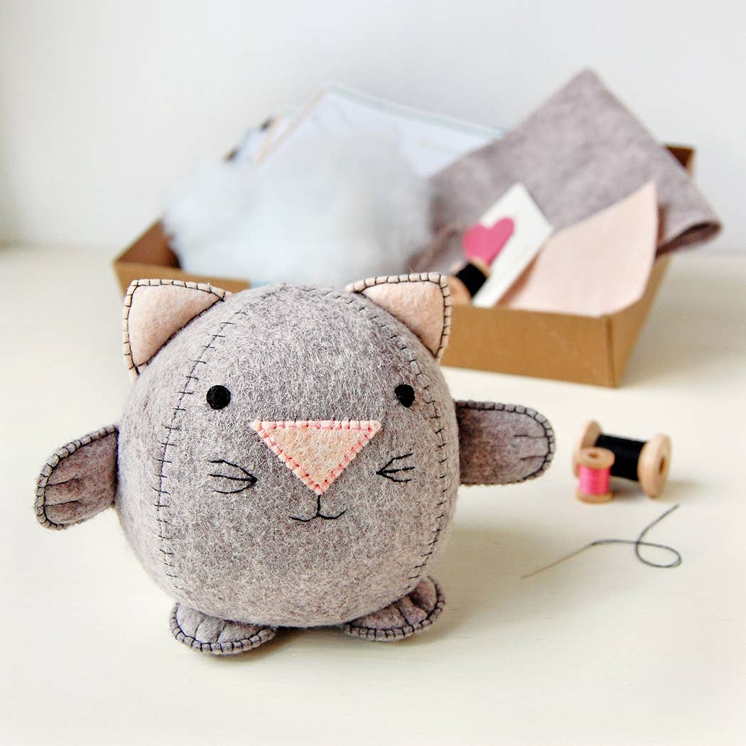 Make Your Own Kitten Felt Craft Kit - homesewn