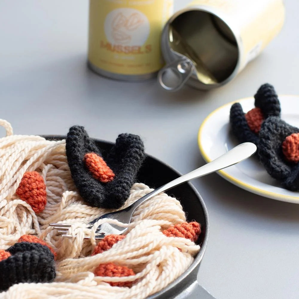 Mussels in a Tin - Gourmet Crochet - homesewn